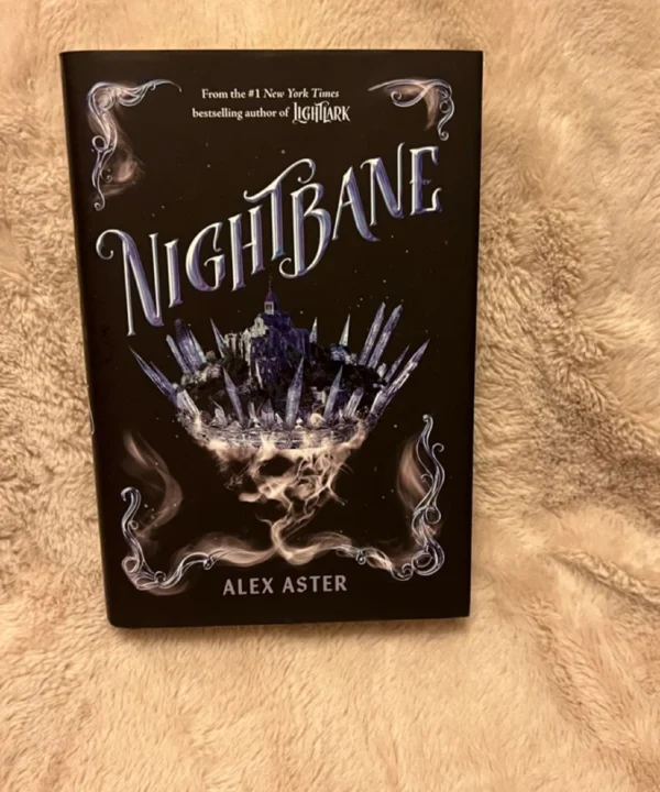 Nightbane(The Lightlark Saga Book 2)