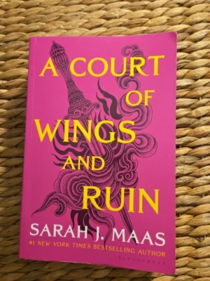 A Court of Wings and Ruin